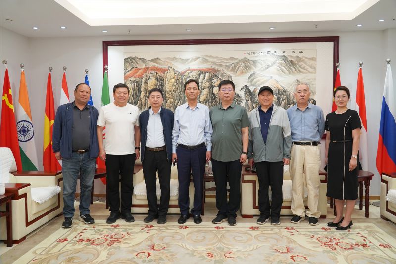 歡迎省環(huán)保產(chǎn)業(yè)協(xié)會(huì)焦飛會(huì)長(zhǎng)一行蒞臨調(diào)研！